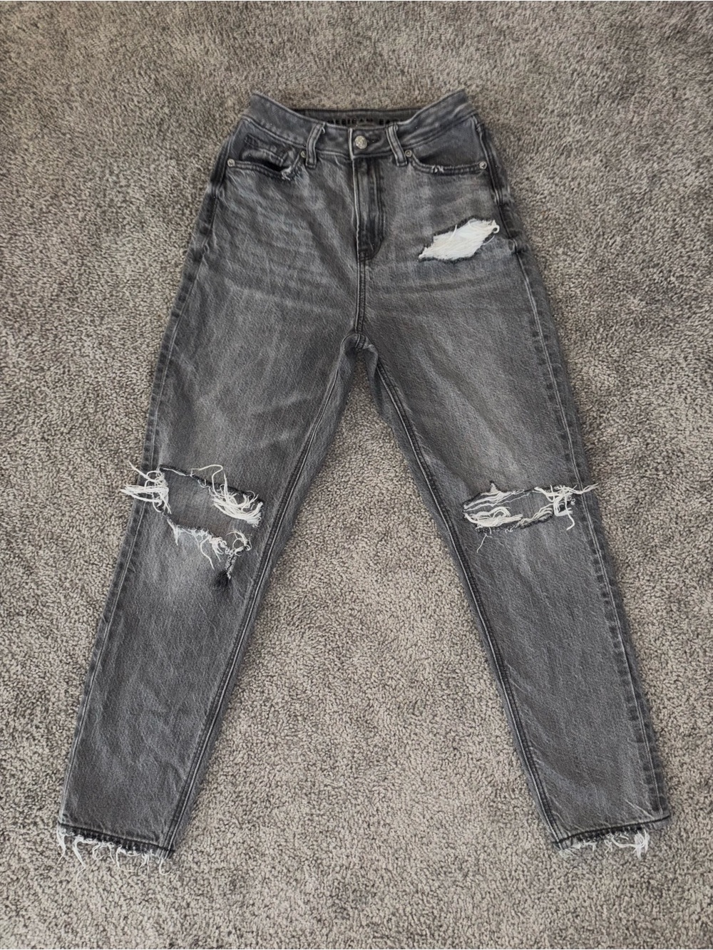 American Eagle Outfitters Distressed Gray Cropped Mom Jeans